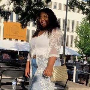 Meet your Posher, Brianna